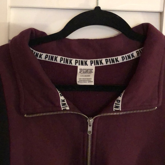 PINK Victoria's Secret Tops - PINK sweatshirt 💕